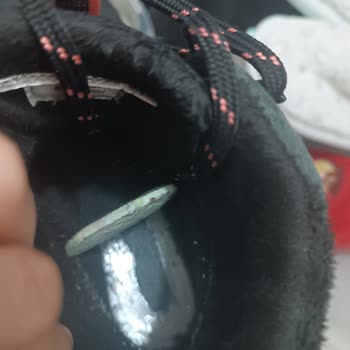 Decathlon Kadın Botunda Kısa Sürede Taban Sökülmesi Ve İç Tüylenme