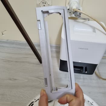 Roborock Q8 Max Pro Brush Cover Silicone Tore After Short Use