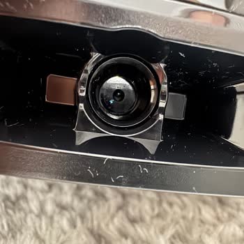 Brand-New Roborock Saros 10R Has Water Leakage Defect