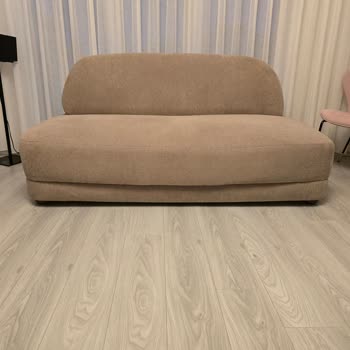 Kelebek Mobilya’da Üç Kez Sünger Değişimine Rağmen Ürün Kullanılamaz Hale Geldi