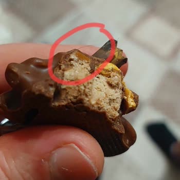 Eti Gıda Eti Canga Çikolatasında Kil Parçası Çıktı