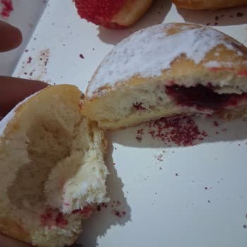 Ankara Söğütözü Armada Şubesinde Donut Dolgu Miktarı Ve Gramajı Düşük