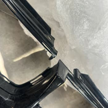 Kırık Tampon Ve Şirketin İlgisiz Davranışı