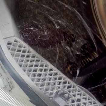 Kurutma Makinesi Kapak Çizilmesi Ve Kullanıcı Uyarısı Eksikliği