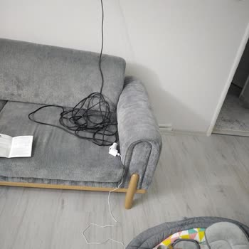 Kısa Adaptör Kablosu Ve Kendiliğinden Çalışan Ürün Nedeniyle Güvenlik Endişesi Ve İade Talebi