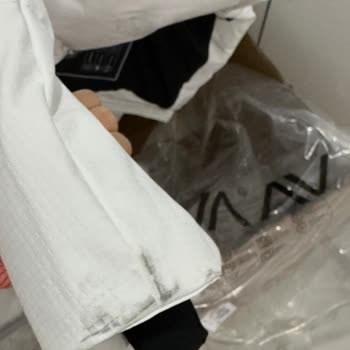 Lekeli Gelen Mont Ve Reddedilen İade Değişim Talebi