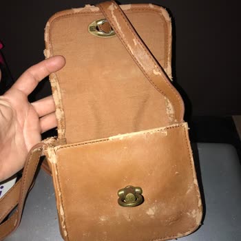 Levi’s Çantasının Deri Dökülmesi Ve Ürün Kalite Sorunları