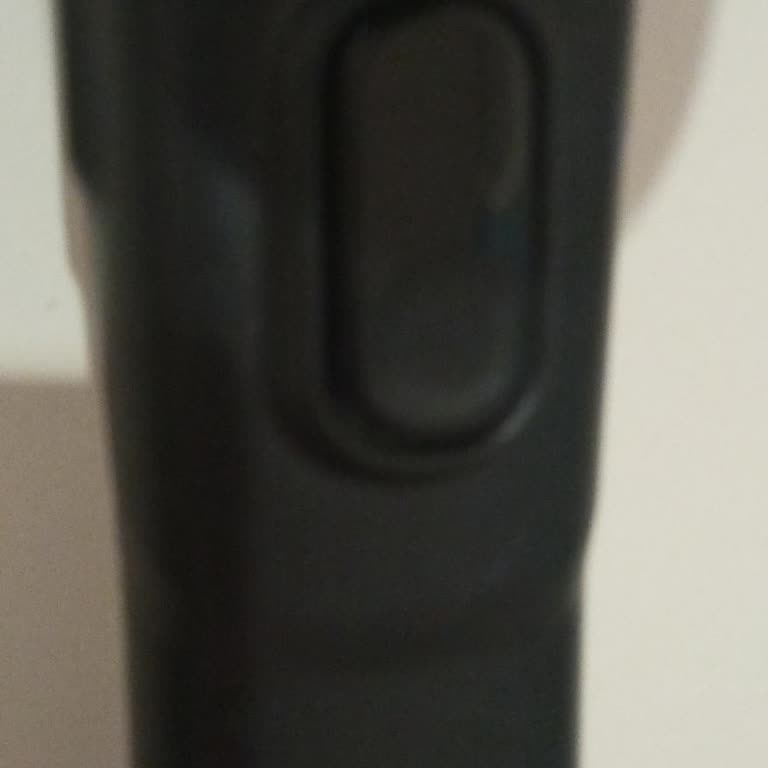 Philips Aqua Şarjlı Süpürge Bağlantı Parçalarının Dayanıksızlığı