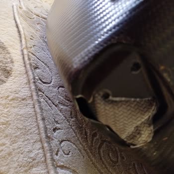 Gecikmeli Uçuşta Valiz Hasarı