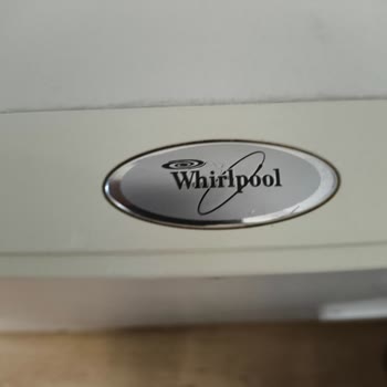 AYEDAŞ Elektrik Kesintileri Whirlpool Dondurucuyu Bozdu, Ücretsiz Tamir İstiyorum