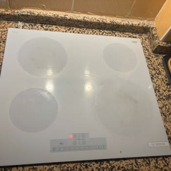 Bosch Elektrikli Ocakta İlk Ayda Yanık Cam ve 10.000 TL Değişim Ücreti