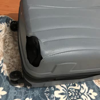 Valizimin Kırılması Ve Muavinin Çözüm Sunmaması