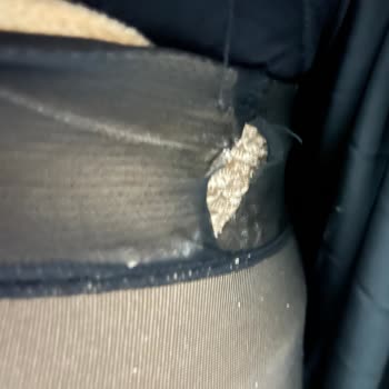 Külotlu Çorap İkinci Kullanımda Yırtıldı, Müşteri Hizmetinden Çözüm Gelmedi