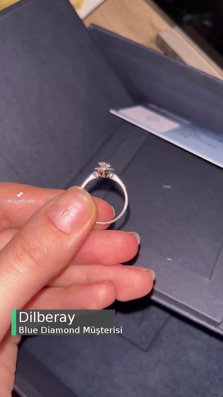 Blue Diamond Tamire Giden Yüzüğün Taşı Yamuk Tamiri videonun kapak resmi