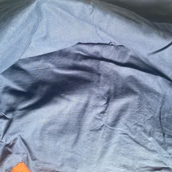 Yorganın Yünleri Dışarı Çıktığı İçin Kullanılamaz