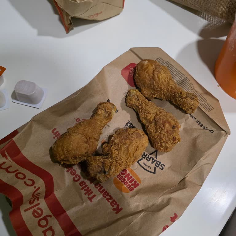Trendyol GO'da Popeyes Esenyurt'tan Sürekli Yanlış Ürün Gönderimi Ve İade Reddi