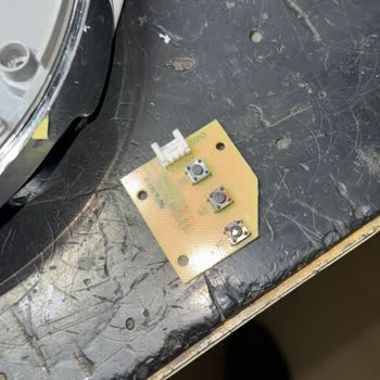 Garanti Kapsamındaki Arızalı Smeg Kahve Makinesine 4500 TL Ücretli Onarım Talebi