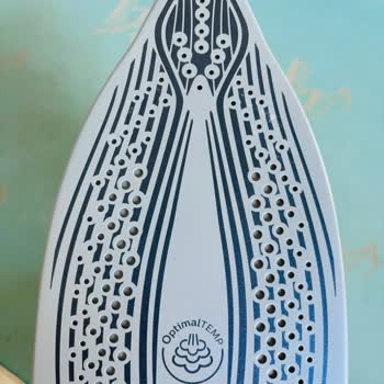 Philips Ütüde Kıyafetlerde İz Bırakması Ve Servis Davranışı Şikayeti