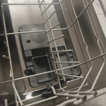 Altus AL 434 C Bulaşık Makinesinde Paslanma Ve Çürüme Sorunu Ücretsiz Değişim Talebi