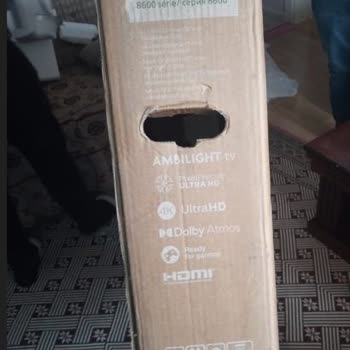 Kırık Televizyon İçin Media Markt Ve Philips Sorumluluk Reddetti