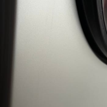 Vestel Çamaşır Makinesinin Ön Panelindeki Renk Açılması Garanti Kapsamında Değişim İsteği