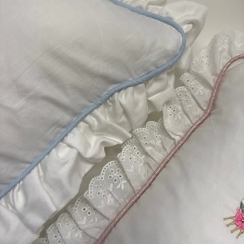 Sipariş Edilen Özel Yastıkta Renk Ve Model Uyuşmazlığı