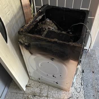 Bosch Çamaşır Makinesi Aniden Yandı Ve Teklif Edilen Tazminat Yetersiz