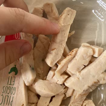 Lezita Markasından Küflü Tavuk Ürünü