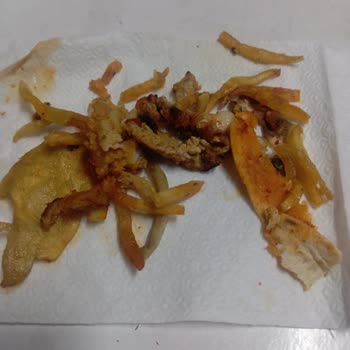 Yağlı Et Ve Bayat Patates Nedeniyle Ücret İadesi Talebi