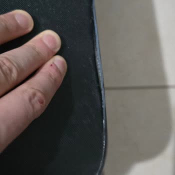 Sunexpress Uçuşunda Saatler Süren Gecikme, Yetersiz İkram Ve Hasarlı Bagaj