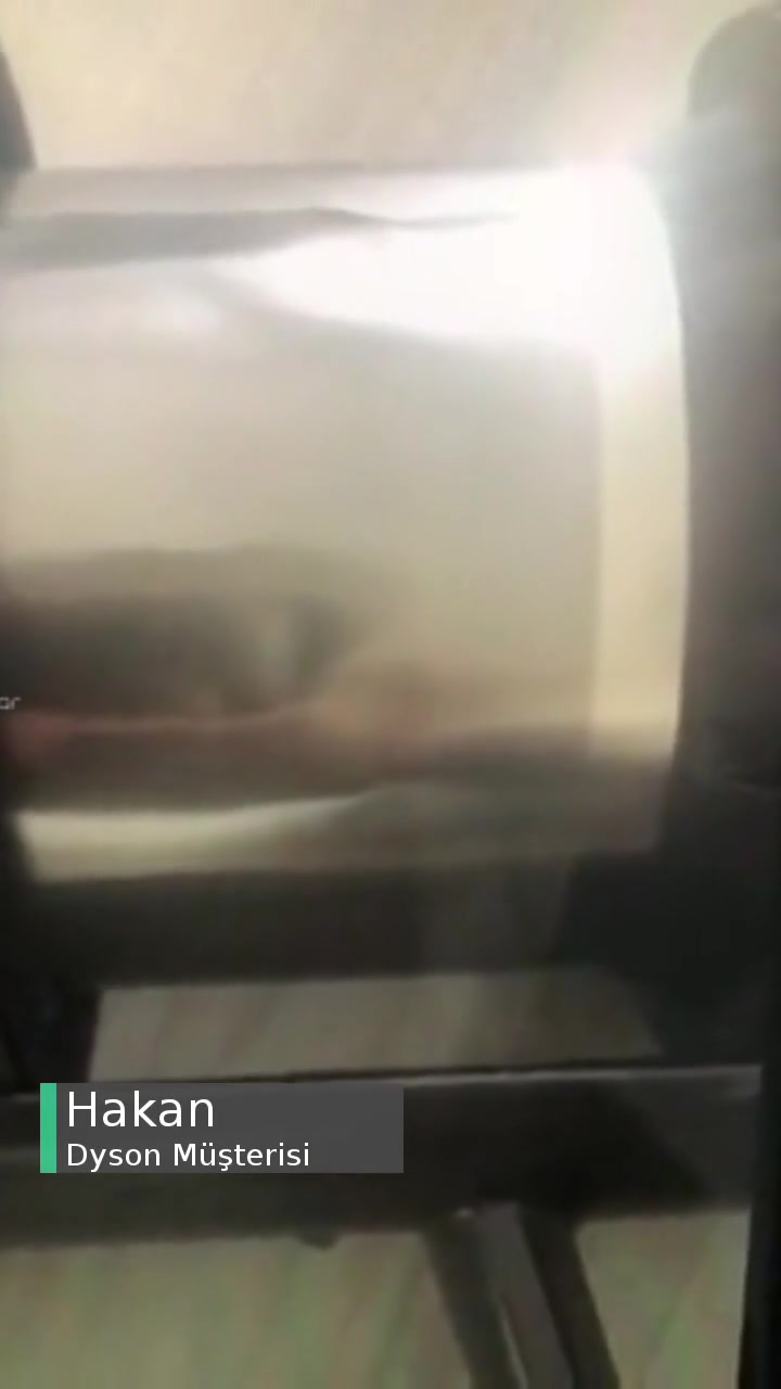 Dyson V15 Süpürge Islak Kuru videonun kapak resmi