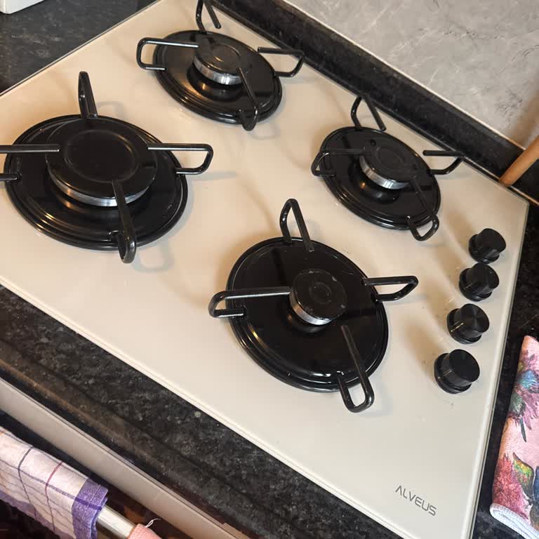 Alveus Ocakta Büyük Göz Arızası Ve Yetkili Servis Çözüm Sunamıyor