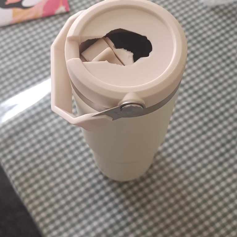 Karaca Termos Hayal Kırıklığına Uğrattı