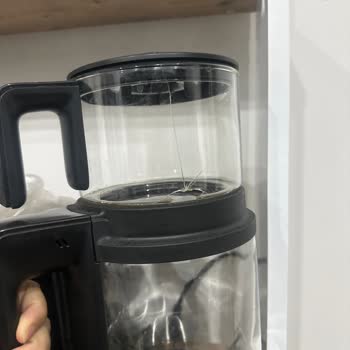 Vestel Çay Makinesinin Üst Demliği Kırıldı, Yedek Parça Gönderimi İki Ay Gecikti