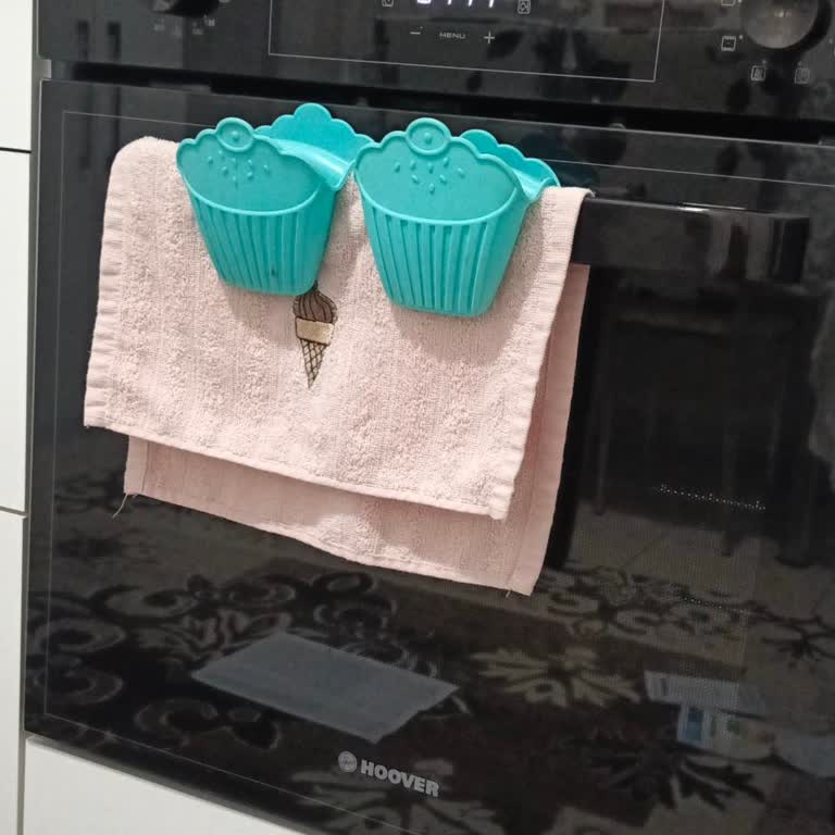 Garanti Süreli Sorunlu Fırın İçin Ücretsiz Tamir Ve Değişim Talebi