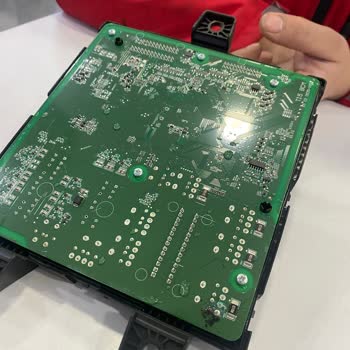 Cam Kapanmıyor, BCM Modülü Su Aldı: Garanti Kapsamında Değişim Talebi