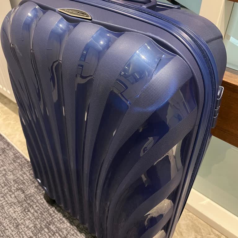SunExpress Refused Help After My Suitcase Arrived Broken