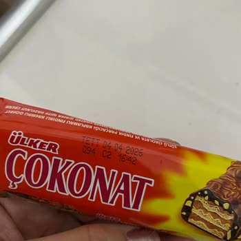 Ülker Çokonat Gofrette Beyaz Oluşumlar Tüketiciyi Endişelendirdi