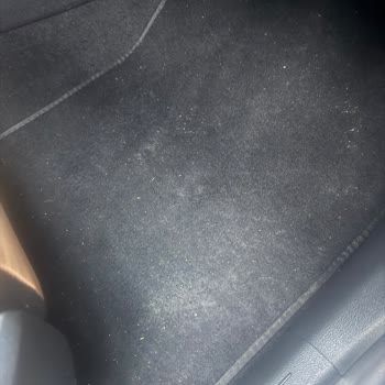 Korupark Oto Yıkama’da İç Temizlik Eksik, Ücret İadesi Talebi