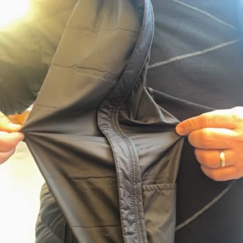 30 Derecede Yıkama Sonrası Montta Kaz Tüyü Birikmesi Ve İç Bölmelerin Ayrılması