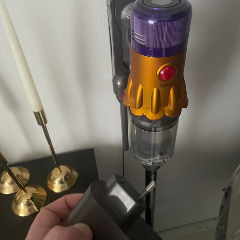 Kırılan Şarj Adaptörü İçin Ücretsiz Değişim Talebi