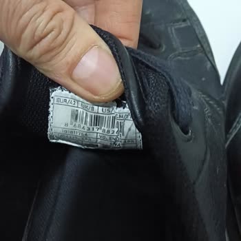 Garanti Sürecinde Üretim Hatası Olan Ayakkabının Değişim Reddi