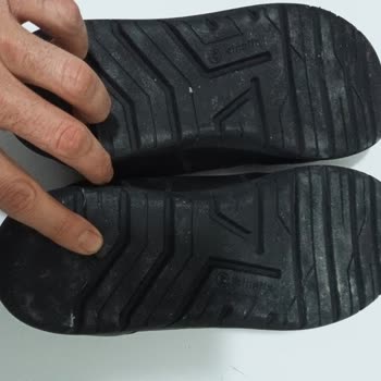 Garanti Sürecinde Üretim Hatası Olan Ayakkabının Değişim Reddi