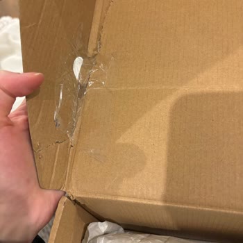 Kırık Kutu Ve Etiketsiz Gelen Kullanılmış Vans Sneaker Şikayetim