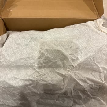 Kırık Kutu Ve Etiketsiz Gelen Kullanılmış Vans Sneaker Şikayetim