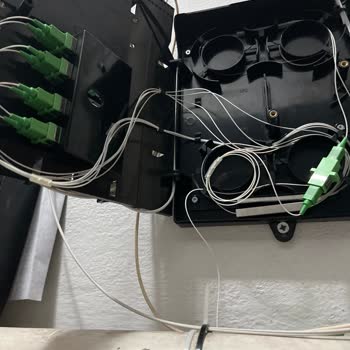 Kablolardaki Düzensiz Çalışmalar Nedeniyle Sürekli İnternet Kesintisi