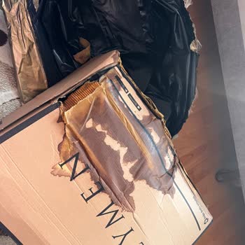 Beymen Defolu Gönderilen Montu Bana İlk Ödediğim Fiyat Üzerinden Yeniden Satışa Sunmasını İstiyorum