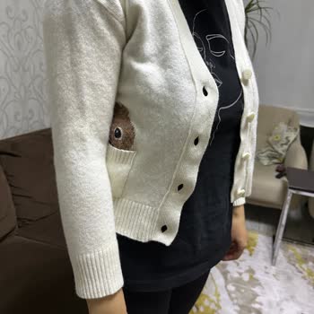 Yıkama Talimatına Uyarak Yün Hırka Yarı Yarı Küçüldü, İade Talebi Reddedildi