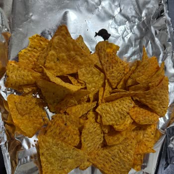 Patos Hot Chilli Cips Paketinde Simsi Yabancı Parça Çıktı: Değişim Ve Özür Talebi