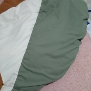 İlk Yıkamada Çocuk Montu Elyafları Dağıldı Ve Mağaza Yaklaşımı Hayal Kırıklığı Yarattı